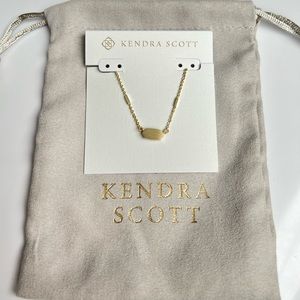 Kendra Scott Fern pendant in gold
